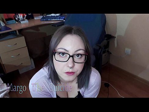 ❤️ Sexy Girl mit Brille saugt Dildo tief vor der Kamera ❤️ Fuck video bei porn de.domhudognika.ru ❌